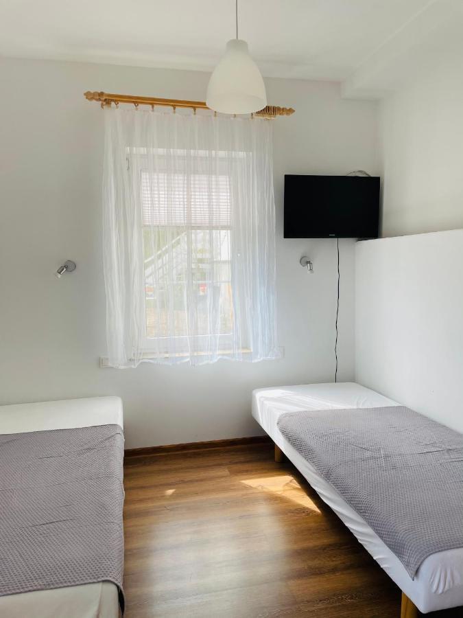 Dom Goscinny Piaf Homestay Rewal