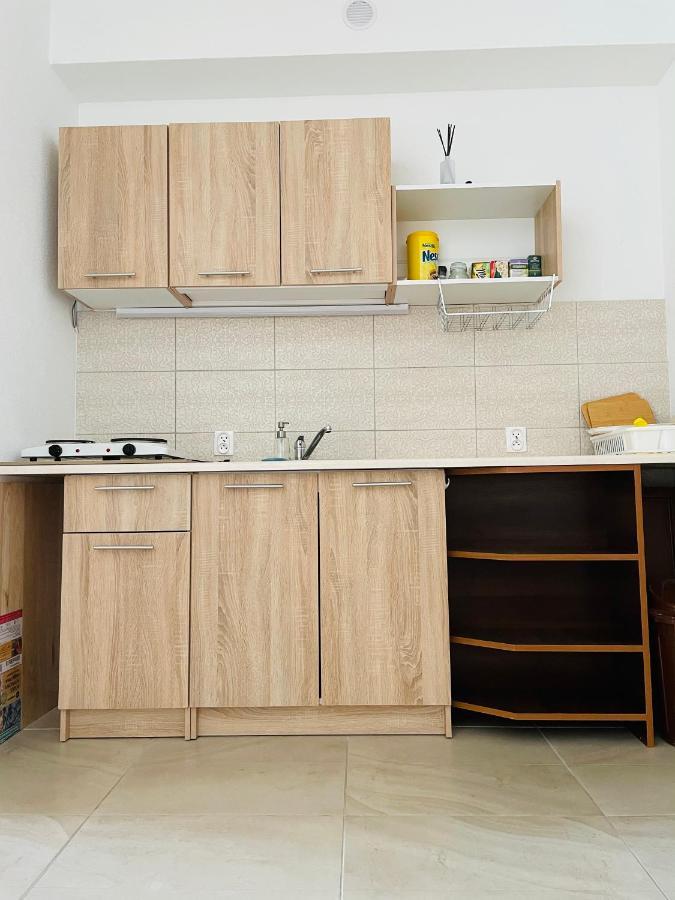 Dom Goscinny Piaf Homestay *